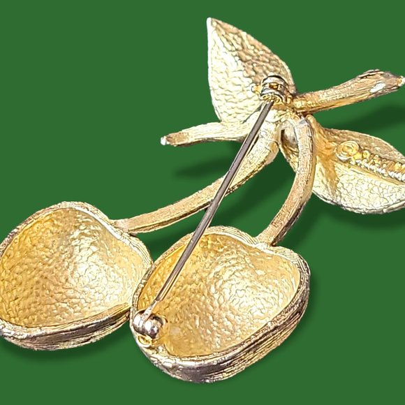 Vintage Brooch Signed Sarah Coventry Gold Tone Cherries - Picture 7 of 8